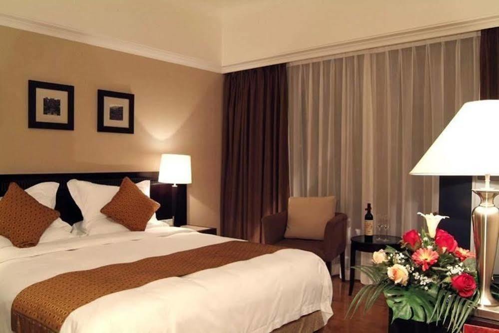 Heyuan Great International Hotel Экстерьер фото