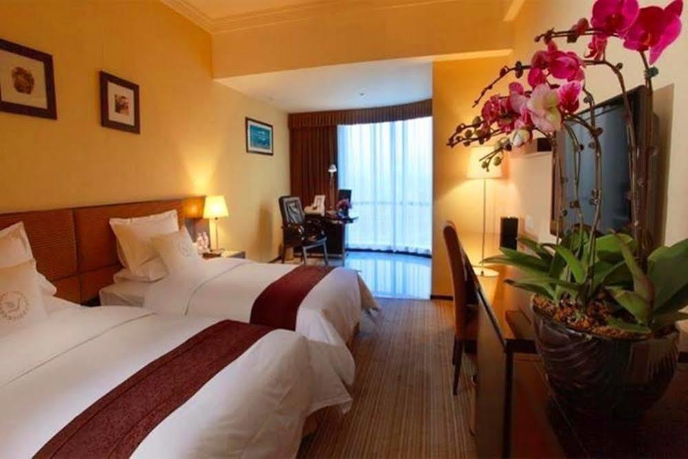 Heyuan Great International Hotel Экстерьер фото