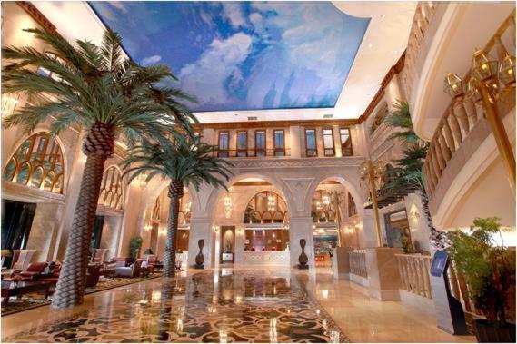 Heyuan Great International Hotel Экстерьер фото